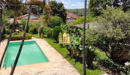 Imperdível oportunidade: Sítio à venda em Contagem-MG, bairro Solar do Madeira. 5 quartos, 4 salas, 4 banheiros, 1.700m² de área!