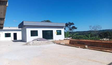 Sítio à Venda em Andiroba, Esmeraldas - 2.500 m² de Tranquilidade e Conforto