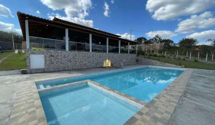 Sítio à Venda no Condomínio Paraíso das Esmeraldas, Esmeraldas - 5.490m², Suíte, Piscina, Área Gourmet
