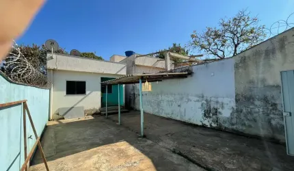 Casa para Locação no Bairro Dumaville, Esmeraldas - 2 Quartos, Casa Individual por R$ 500