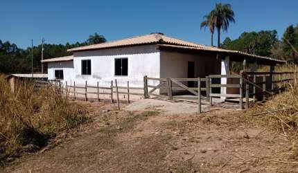 Sítio em Itaguara
