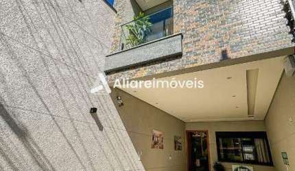 Casa c/ 4 quartos, 3 suítes e 2 vagas, 160m², à venda no bairro Vila Mariana, por 1.385.000,00