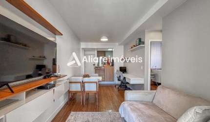 Apartamento c/ 2 quartos, 1 suíte e 2 vagas, 67m², à venda no Condomínio Via Firenze, no bairro Mooca, por 650.000,00