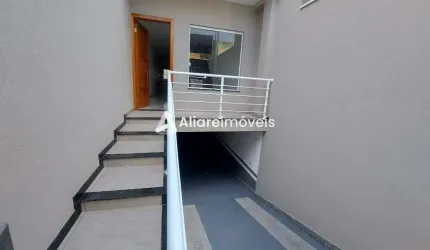 Casa c/ 3 quartos, 1 suíte e 4 vagas, 170m², à venda no bairro Parque São Rafael, por 640.000,00