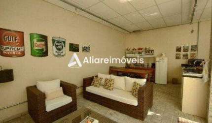 Casa c/ 6 quartos, e 2 vagas, 300m², à venda no bairro Mooca, por 1.300.000,00