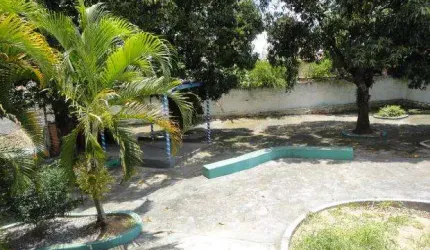 Casa com 2 Quartos sendo 1 suíte com Hidro e 7 vagas - Vila Carvalho
