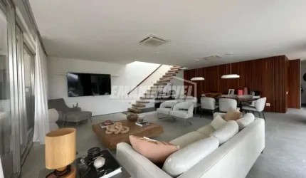 Casa de Luxo com 4 suítes na Fazenda Boa Vista em Porto Feliz/SP