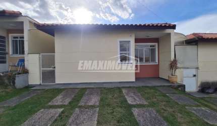 Casa para locação - Condomínio Villa Alegro