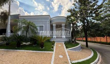 Casa com 3 suítes para Locação - Residencial Belvedere