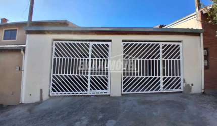 Casa com 2 Quartos e 1 vaga - Wanel Ville IV