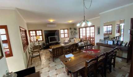 Casa térrea com 3 quartos à venda em Jardim Estoril Iii - SP