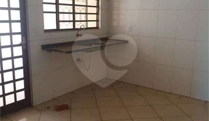 Sobrado com 2 quartos à venda em Jardim Vânia Maria - SP