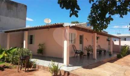 Casa com 2 quartos à venda em Ferradura Mirim - SP
