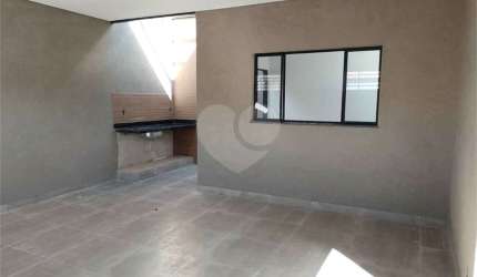 Casa com 2 quartos à venda em Parque Viaduto - SP