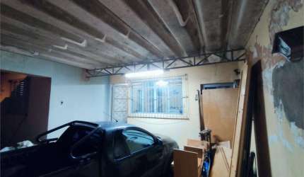 Casa com 3 quartos à venda em Vila Camargo - SP