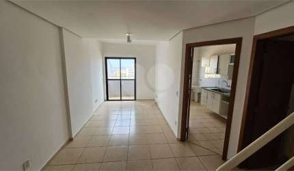 Duplex com 3 quartos à venda em Jardim Infante Dom Henrique - SP