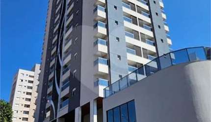 Apartamento com 3 quartos à venda ou para locação em Vila Cidade Universitária - SP