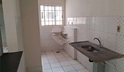 Apartamento com 2 quartos à venda em Núcleo Habitacional Mary Dota - SP