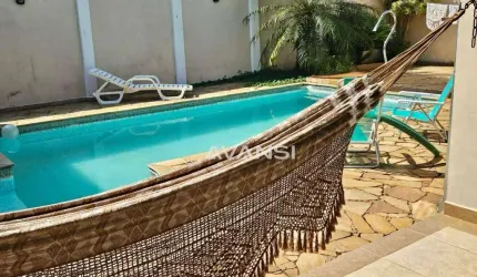 Casa com 3 dormitórios à venda, 244 m² por R$ 750.000,00 - Parque Novo Mundo - Americana/SP