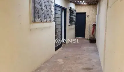 Casa com 3 dormitórios, 174 m² - venda por R$ 1.200.000,00 ou aluguel por R$ 3.105,00/mês - Centro - Santa Bárbara D'Oeste/SP
