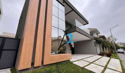 CASA DE ALTO PADRÃO EM CONDOMÍNIO FECHADO NO UBERABA