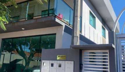 Sobrado com 3 dormitórios à venda, 160 m² por R$ 542.720,00 - Santa Felicidade - Cascavel/PR