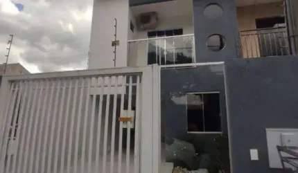 Sobrado com 3 dormitórios à venda, 142 m² por R$ 720.000,00 - Padovani - Cascavel/PR