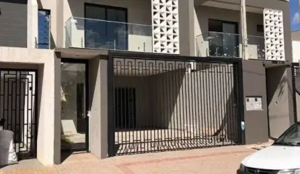 Sobrado com 3 dormitórios à venda, 151 m² por R$ 820.000,00 - Tropical 3 - Cascavel/PR