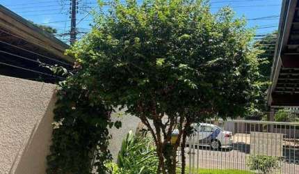 Sobrado com 3 dormitórios à venda, 100 m² por R$ 1.700.000,00 - Região do Lago 1 - Cascavel/PR