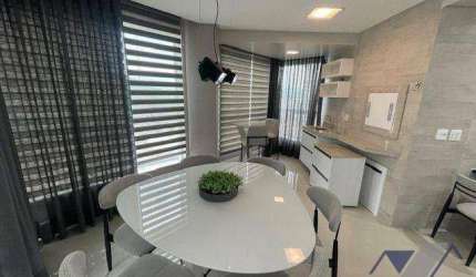 Apartamento com 3 dormitórios à venda por R$ 2.700.000,00 - Centro - Balneário Camboriú/SC