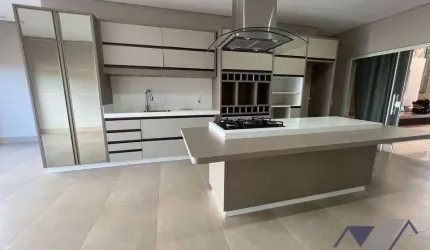 Sobrado com 3 dormitórios à venda, 230 m² por R$ 850.000,00 - Universitário - Cascavel/PR