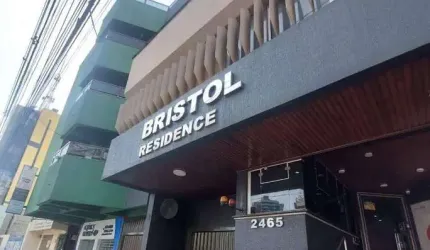 Apartamento com 3 dormitórios à venda, 75 m² por R$ 370.000,00 - Centro - Cascavel/PR