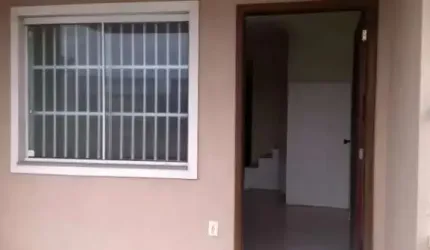 BELO DUPLEX LOCALIZADO NA ZONA NOVA
