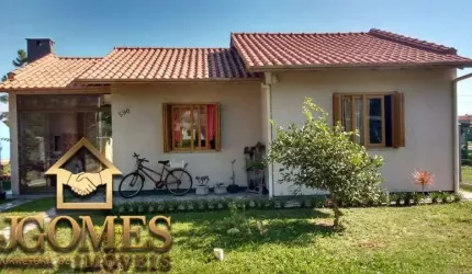 CASA COM TERRENO INTEIRO