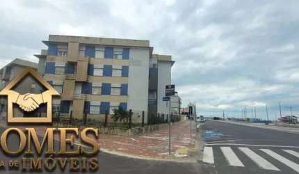 Apartamento térreo no centro Beira Mar