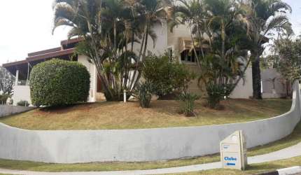 Ótima casa em Condomínio em Valinhos