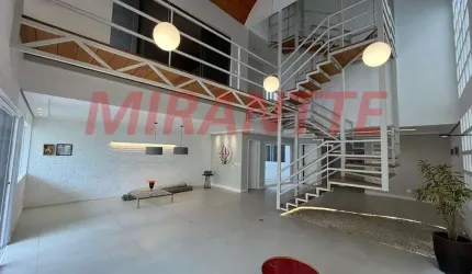 Sobrado de 444m² com 4 quartos em Tremembe