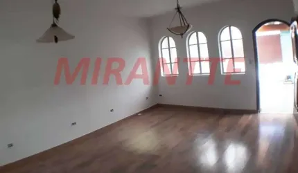 Casa terrea de 200m² com 3 quartos em Santana