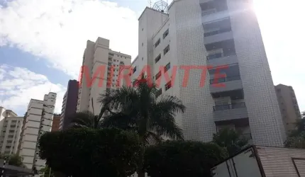 Apartamento de 164m² com 3 quartos em Água Fria