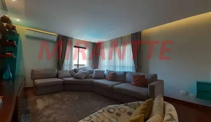 Apartamento de 200m² com 4 quartos em Água Fria