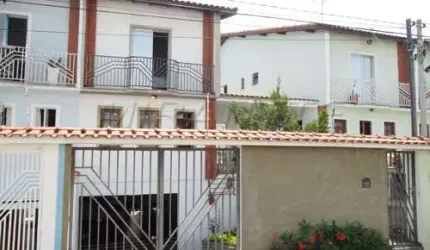 Sobrado de 168m² com 3 quartos em Jardim Virginia Bianca