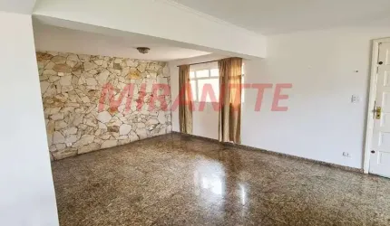 Sobrado de 290m² com 4 quartos em Tremembe