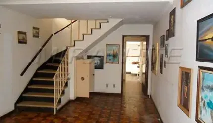 Sobrado de 182m² com 2 quartos em Santana