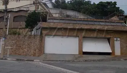Sobrado com 3 quartos em Jardim Guapíra