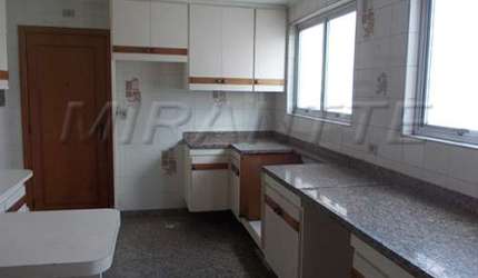 Apartamento de 152m² com 3 quartos em Santana