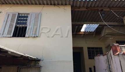 Sobrado de 210m² com 1 quartos em Santa Terezinha