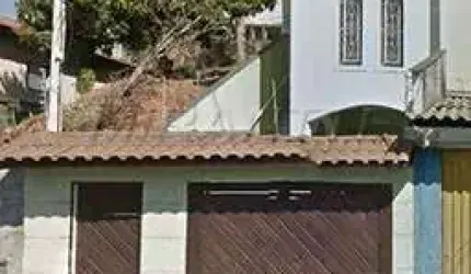 Sobrado de 220m² com 3 quartos em Jardim Tremembé