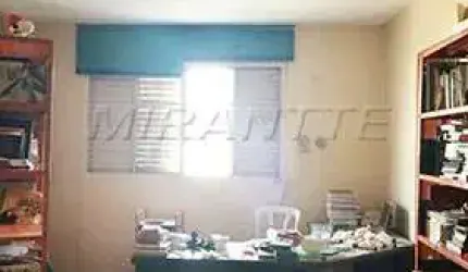 Sobrado com 4 quartos em Imirim