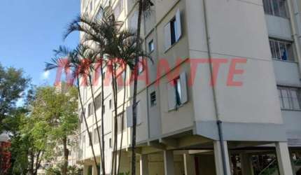 Apartamento de 65m² com 2 quartos em Barro Branco