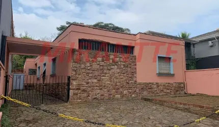 Casa terrea com 3 quartos em Itaim Bibi